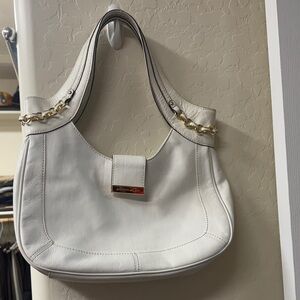 ANTONIO MELANI White Shoulder Bag with Gold Chain